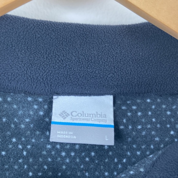 ✨3/$25✨ Columbia Black Spotted Light Fleece - L - Picture 8 of 8